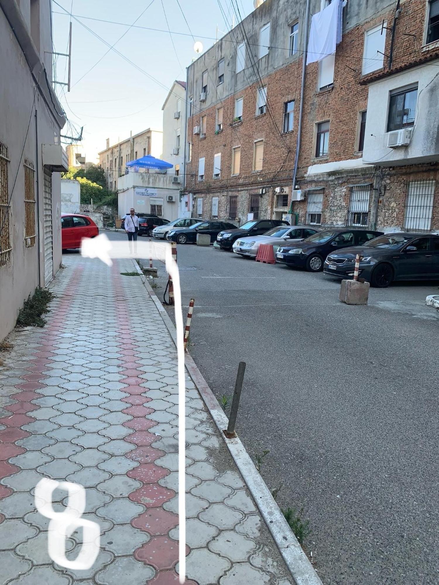Super Location * Durrës